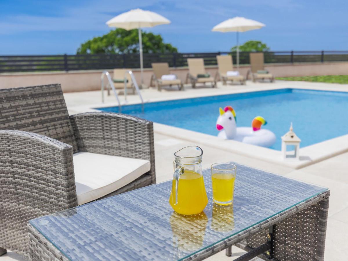 Holiday Home Villa Dora By Interhome Pula Extérieur photo