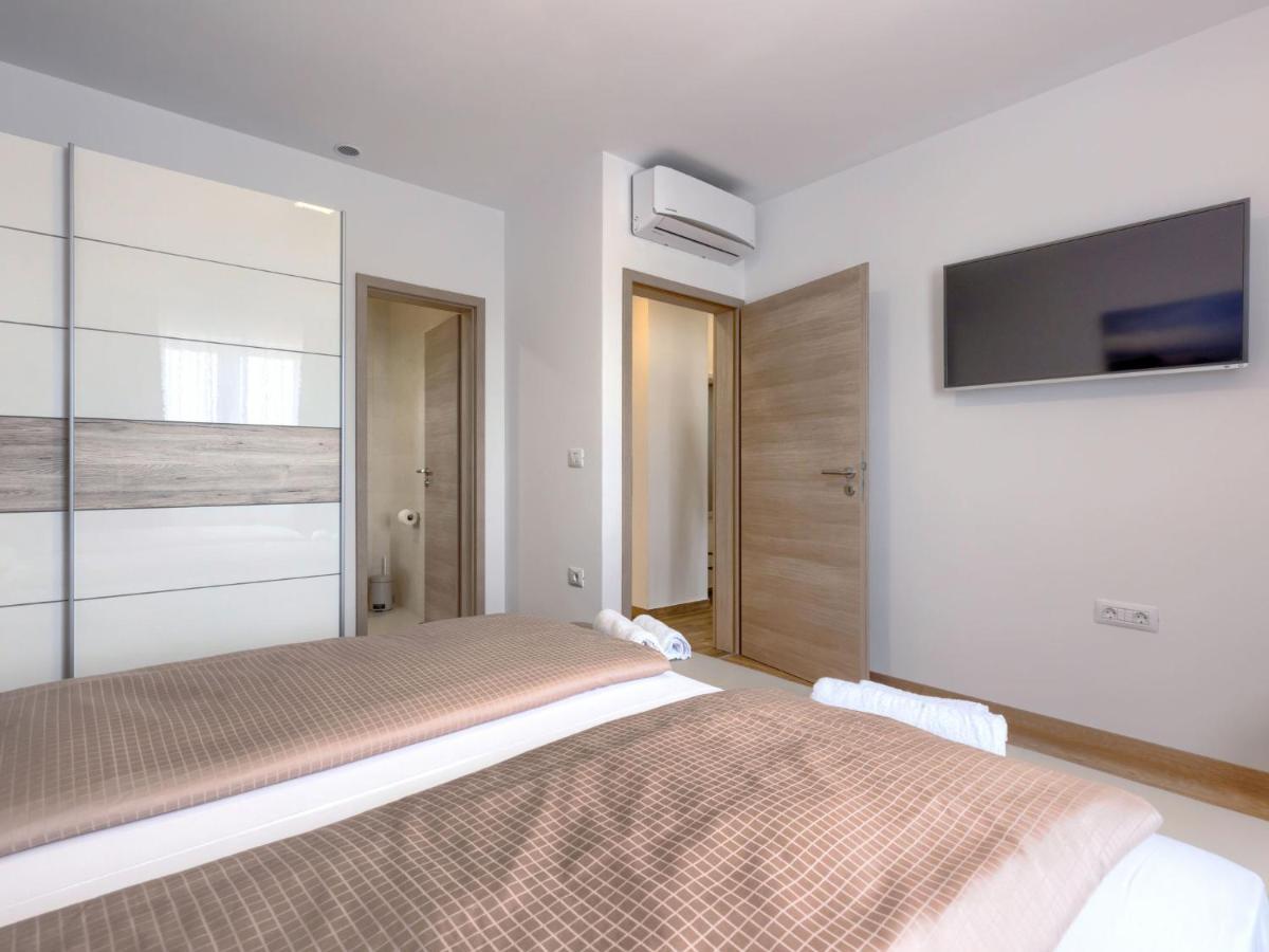 Holiday Home Villa Dora By Interhome Pula Extérieur photo