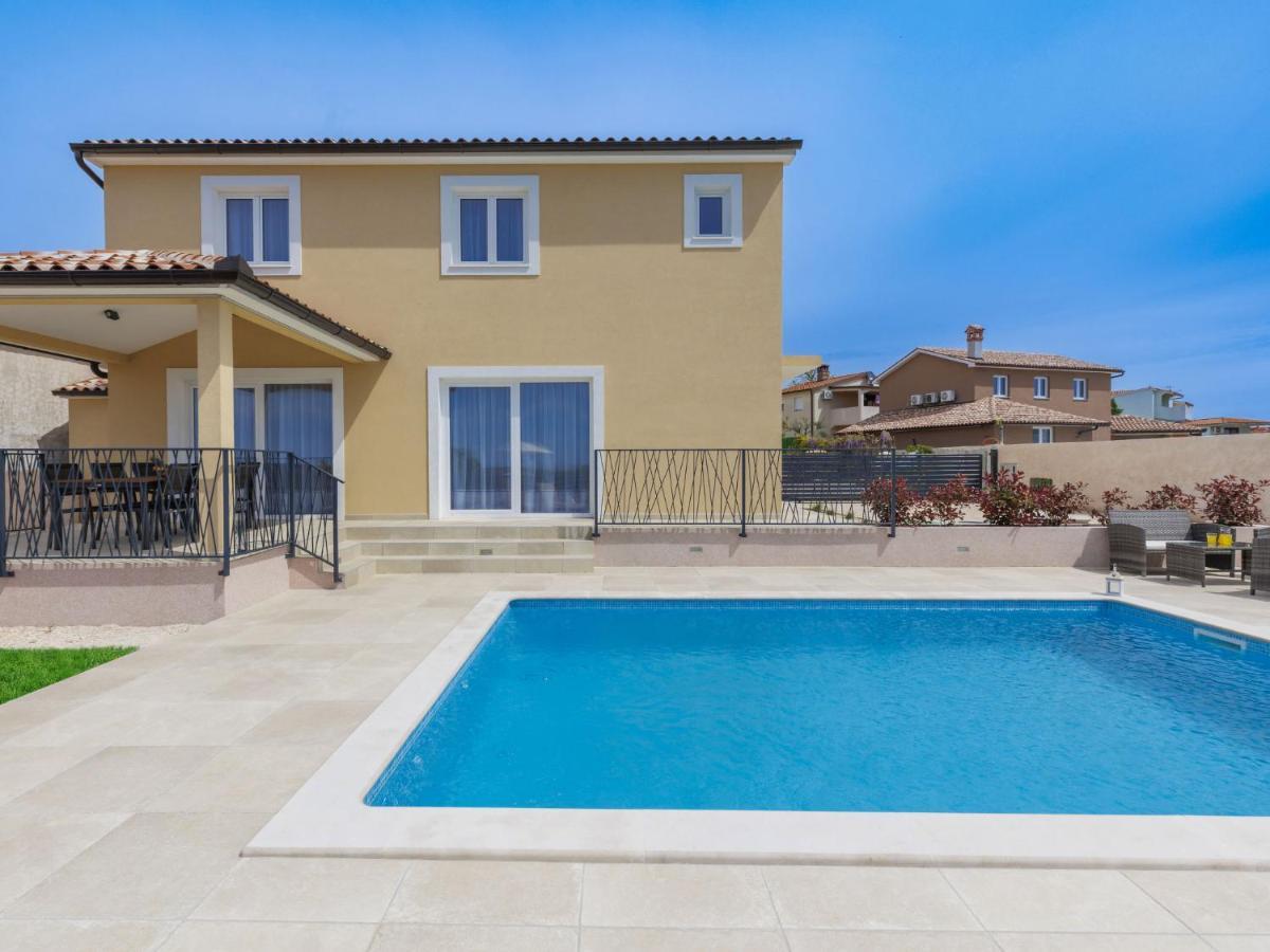 Holiday Home Villa Dora By Interhome Pula Extérieur photo